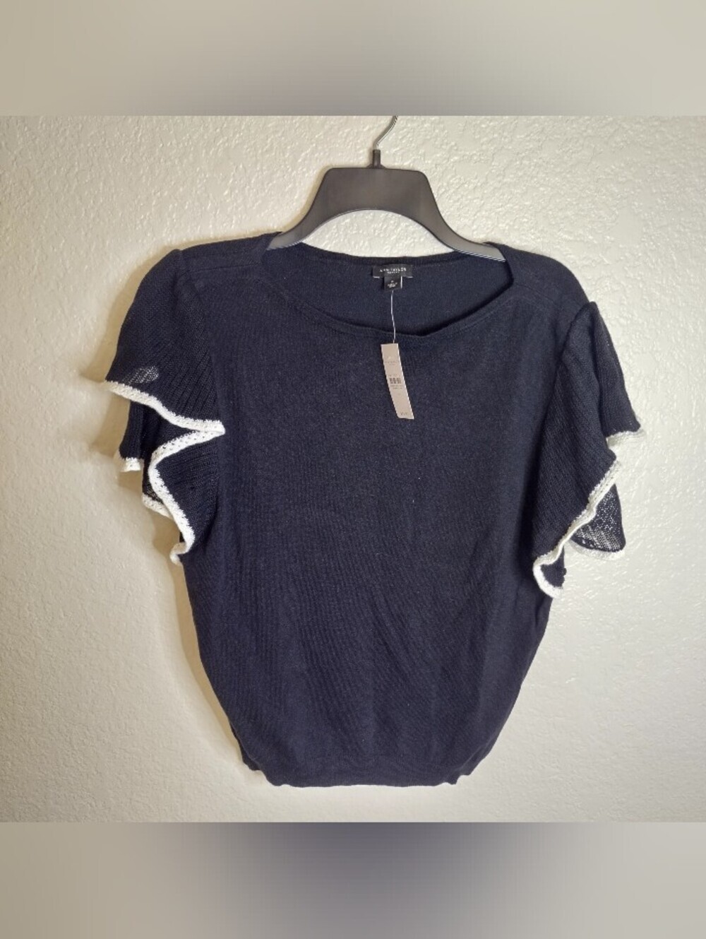 NWT Ann Taylor Ruffle Sleeves Knit Top Sz M